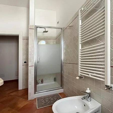 A Schiera Con Giardino Privato E Vista Mare Alghero