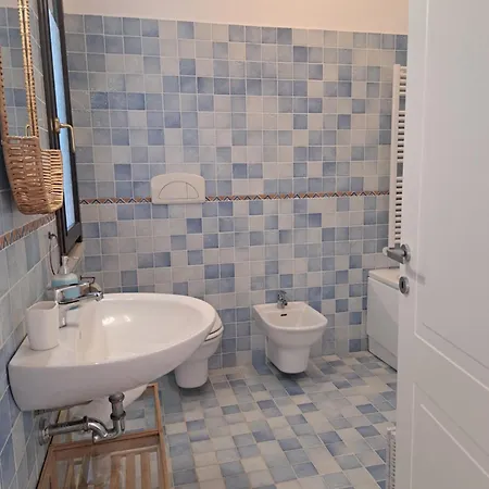 A Schiera Con Giardino Privato E Vista Mare *