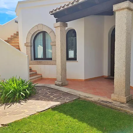 A Schiera Con Giardino Privato E Vista Mare