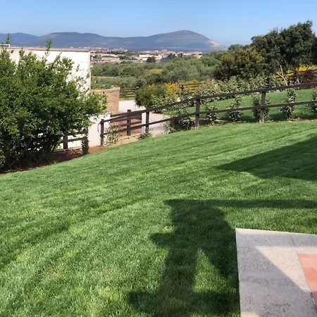 A Schiera Con Giardino Privato E Vista Mare *